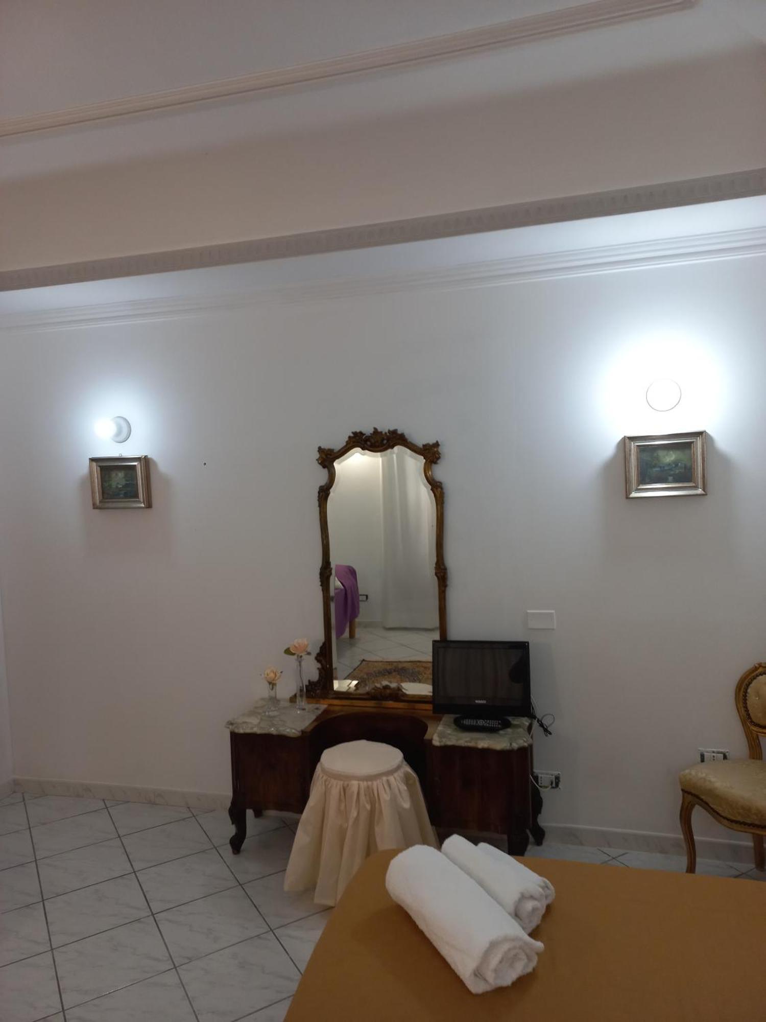 Ferienwohnung Al Palazzo Del Principe Al Massimo Palermo Exterior foto