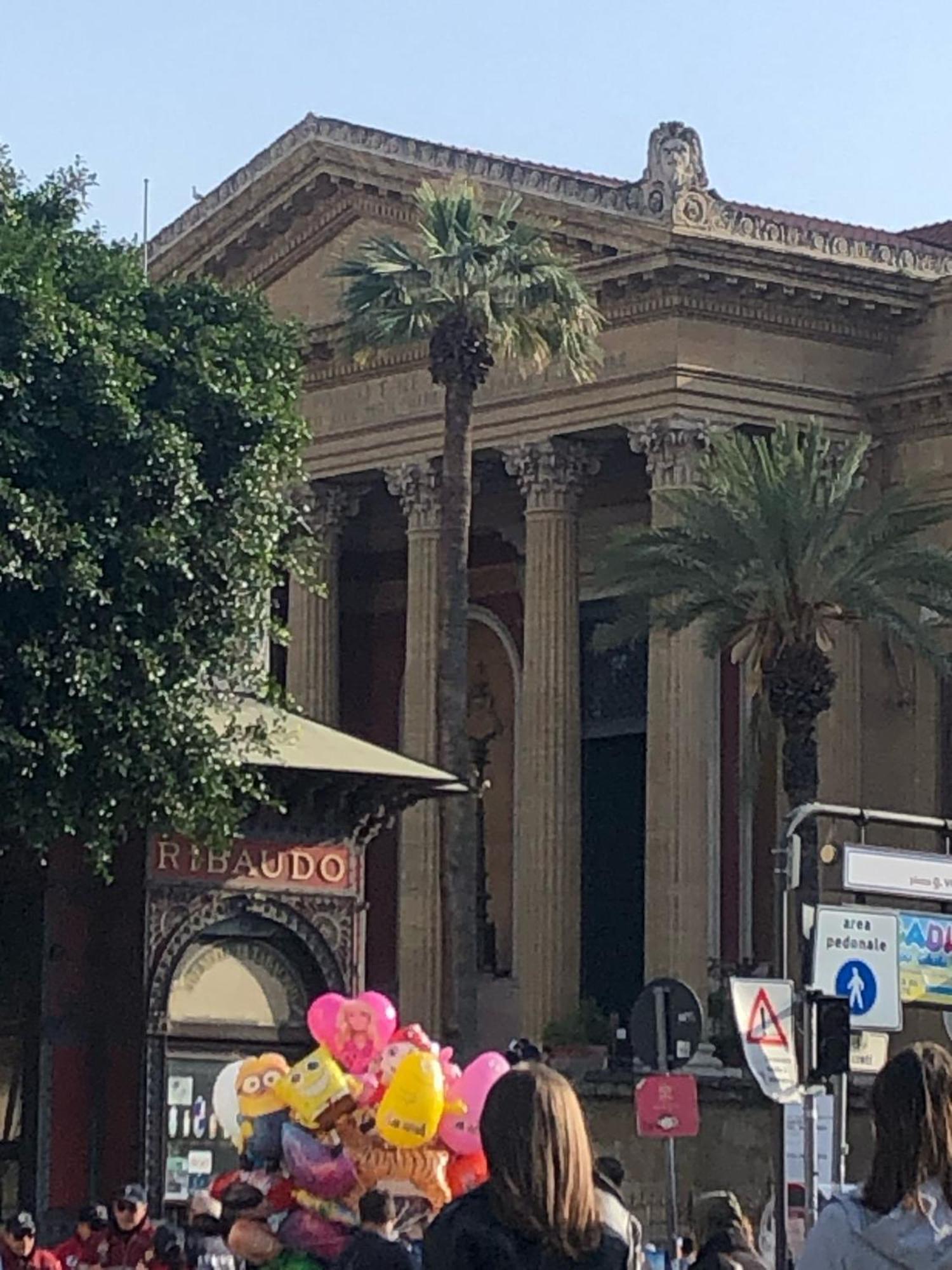 Ferienwohnung Al Palazzo Del Principe Al Massimo Palermo Exterior foto